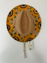 Load image into Gallery viewer, Giant Sunflower Straw OMHat
