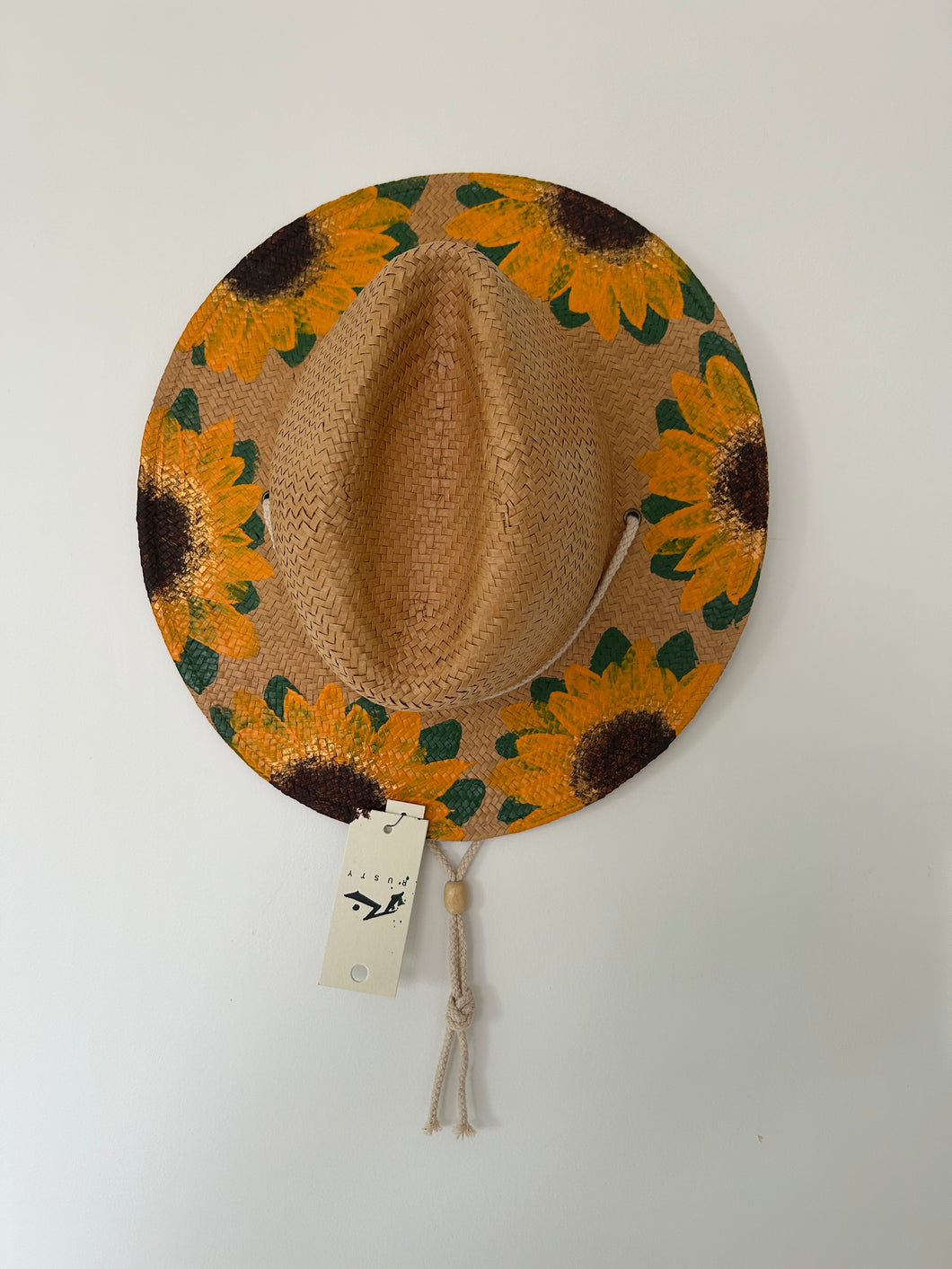 Giant Sunflowers Straw OMHat